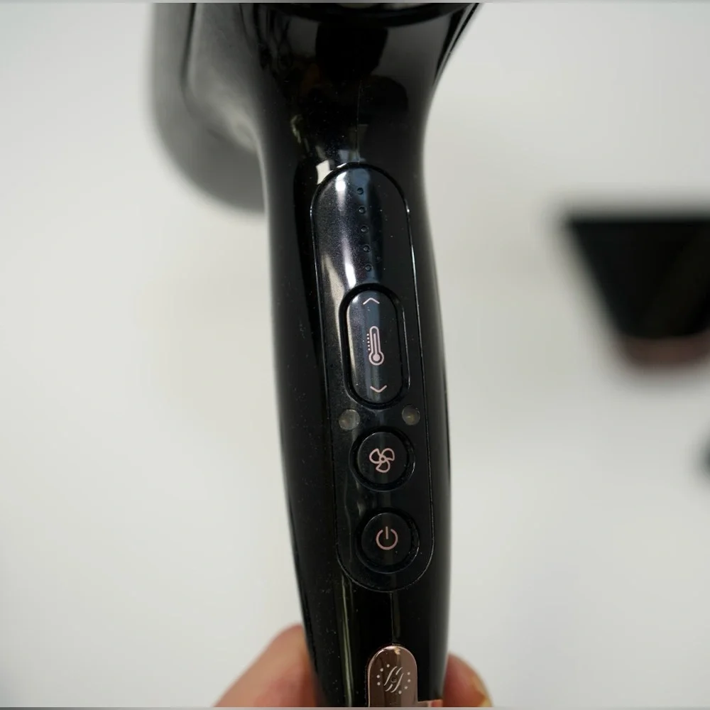 T3 Cura Luxe Professional Ionic Hair Dryer‎ with Auto Pause Sensor Black